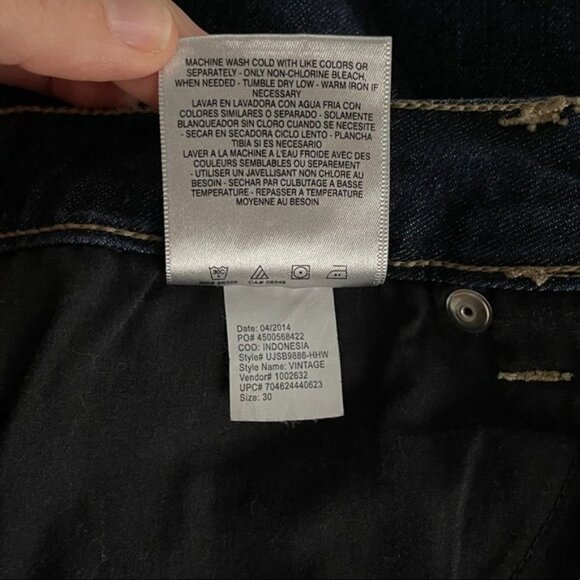 Jessica Simpson Vintage High Waisted Short Button Fly Mom Jean Stretch Short - Picture 9 of 9